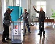 В Крыму открылись все 1205 избирательных участков. На двух уже нет света, а на одном – не работает телефонная связь